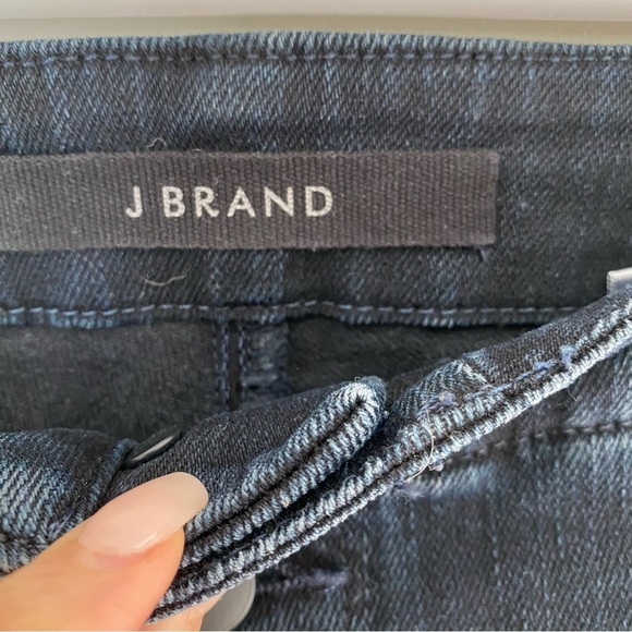 J Brand Natasha Sky High Skinny Jeans
Exposed Button Fly Stretch Denim 24 - Picture 9 of 16